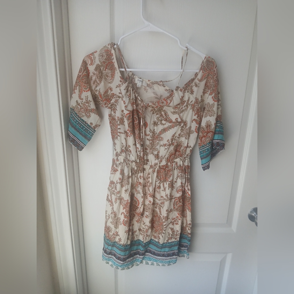 3/$15 Umgee Multicolor Paisley Long Sleeve Dress Size Small